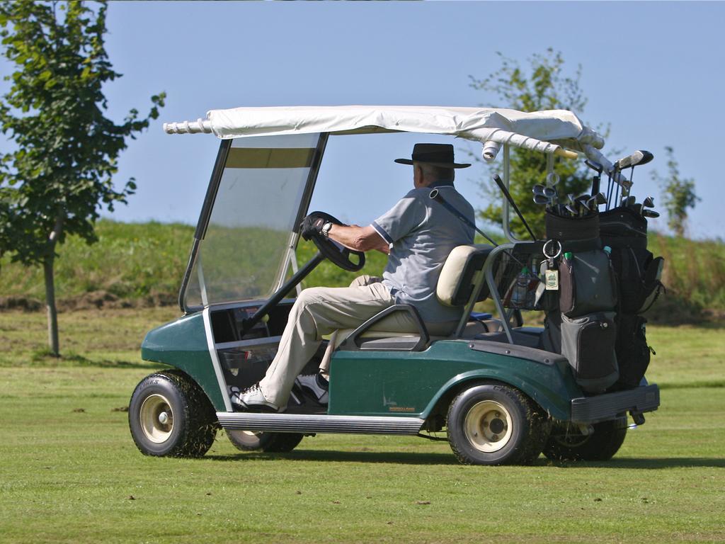 Appartamento Golf.Intersaxonia Zschopau Esterno foto